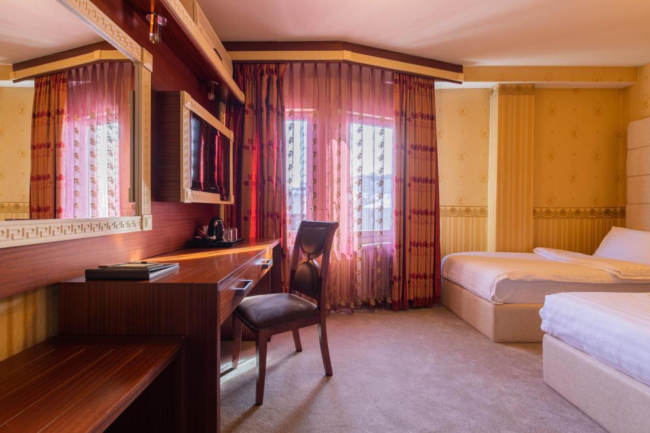 Hotel Afa Pristina Eksteriør billede